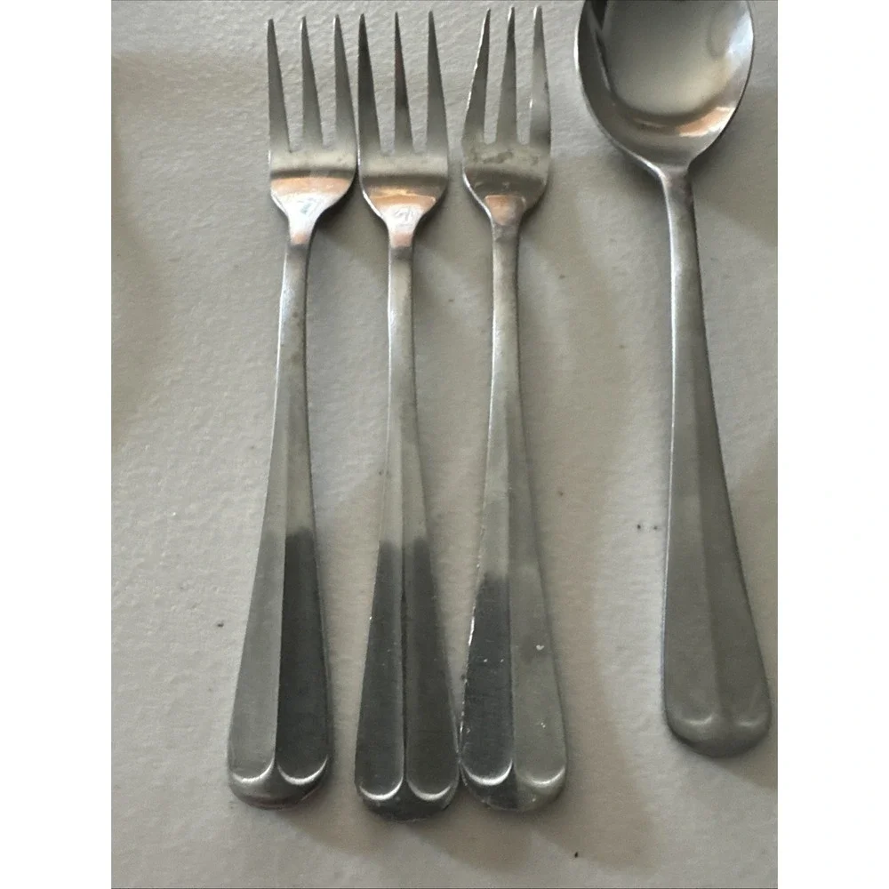 Wellesley Stainless by F B Rogers Korea 8 Piece‎ Serving Set